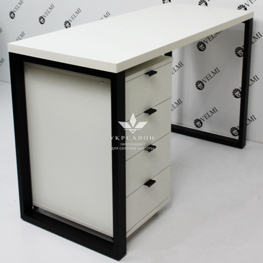 Манікюрний стіл Alaska