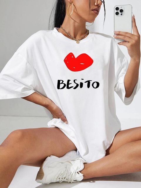 Платье-футболка белое с удлиненным рукавом Besito Love&Live фото 1