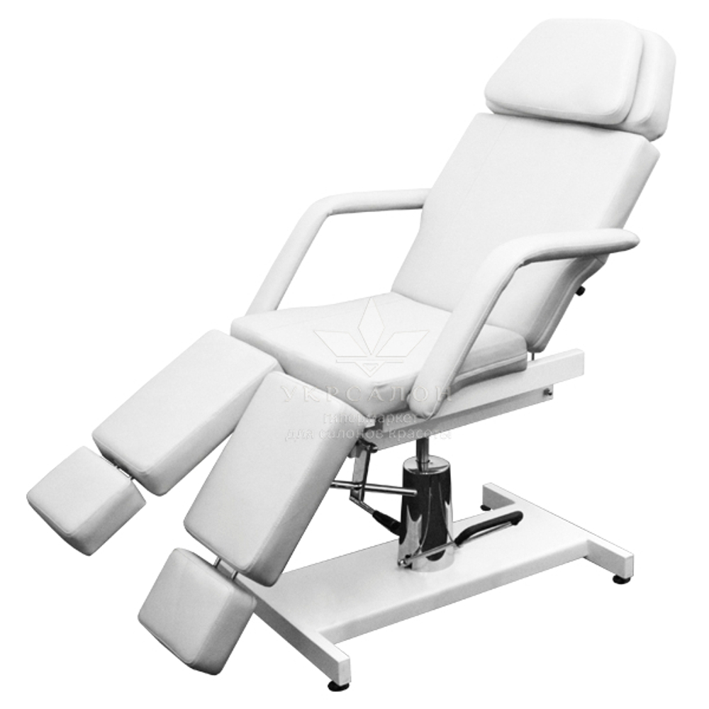 Педикюрно-косметологічне крісло 235