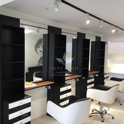 Перукарське крісло ERICA