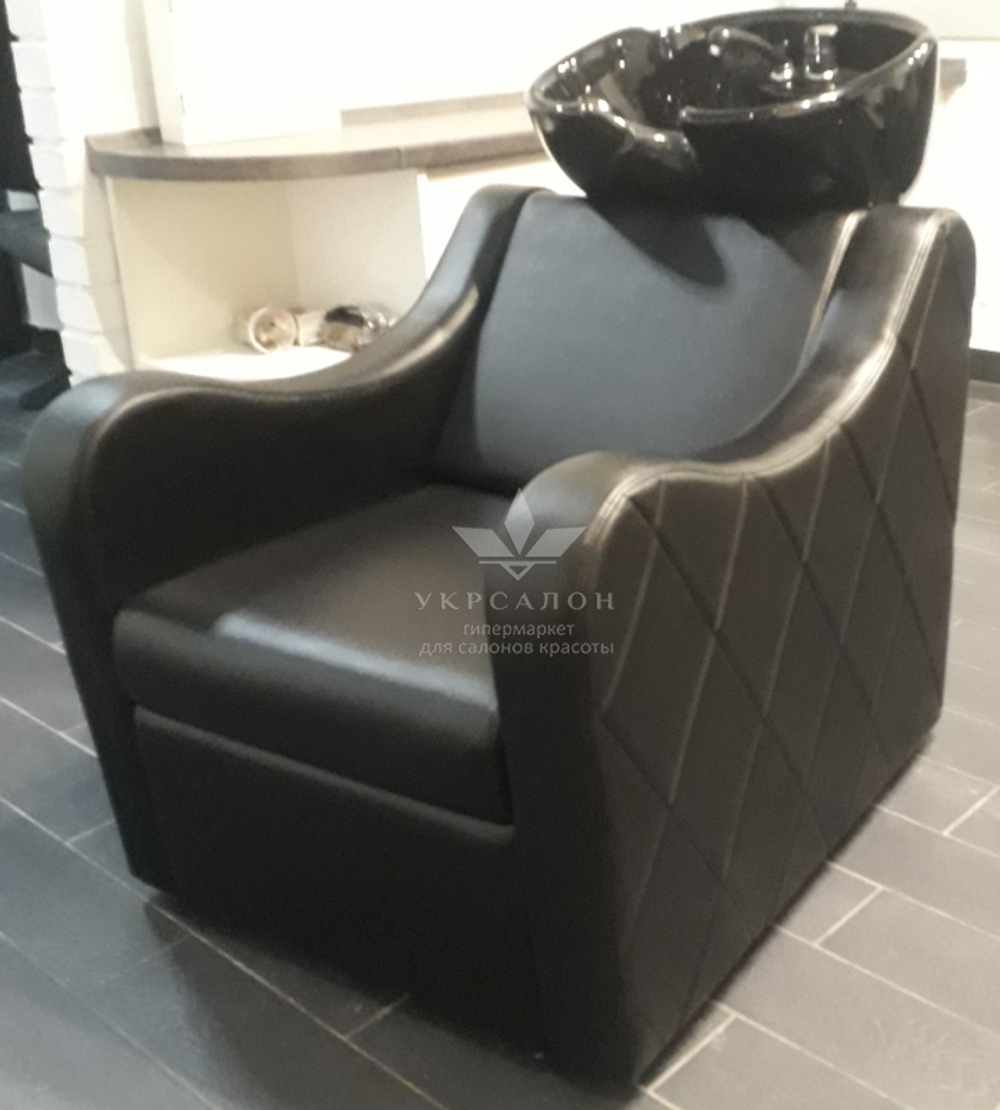 Комплект перукарських меблів Ambassador