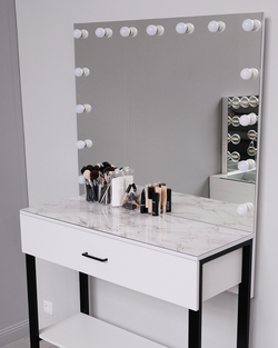 Робоче місце перукаря Capri