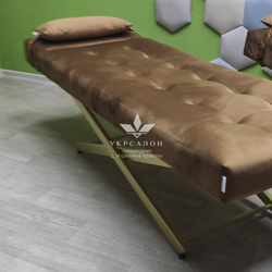 Косметологічна кушетка Tertio з регулюванням підголівника