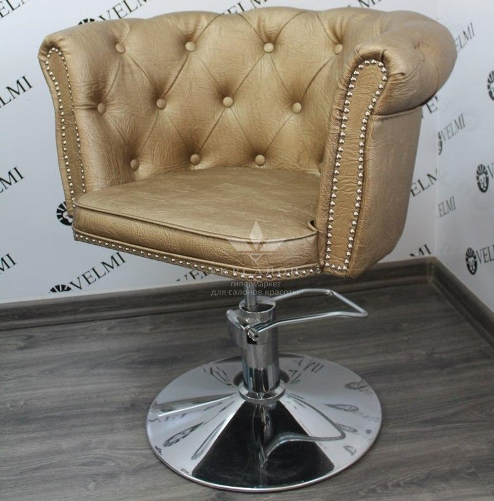 Кресло парикмахерское Grandee