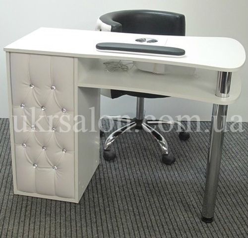 Маникюрный стол Queen 3