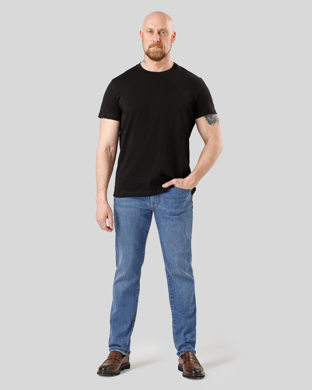 Футболка чоловіча чорна (арт. 7462300601)