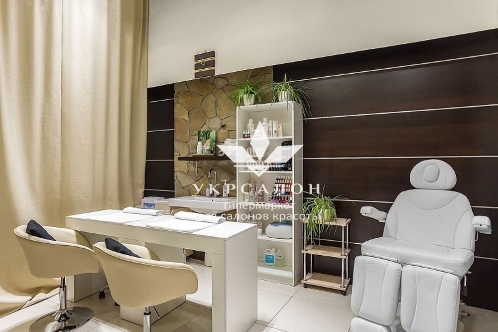 Педикюрно-косметологическое кресло с 3-мя электролифтами ZD-848-3A