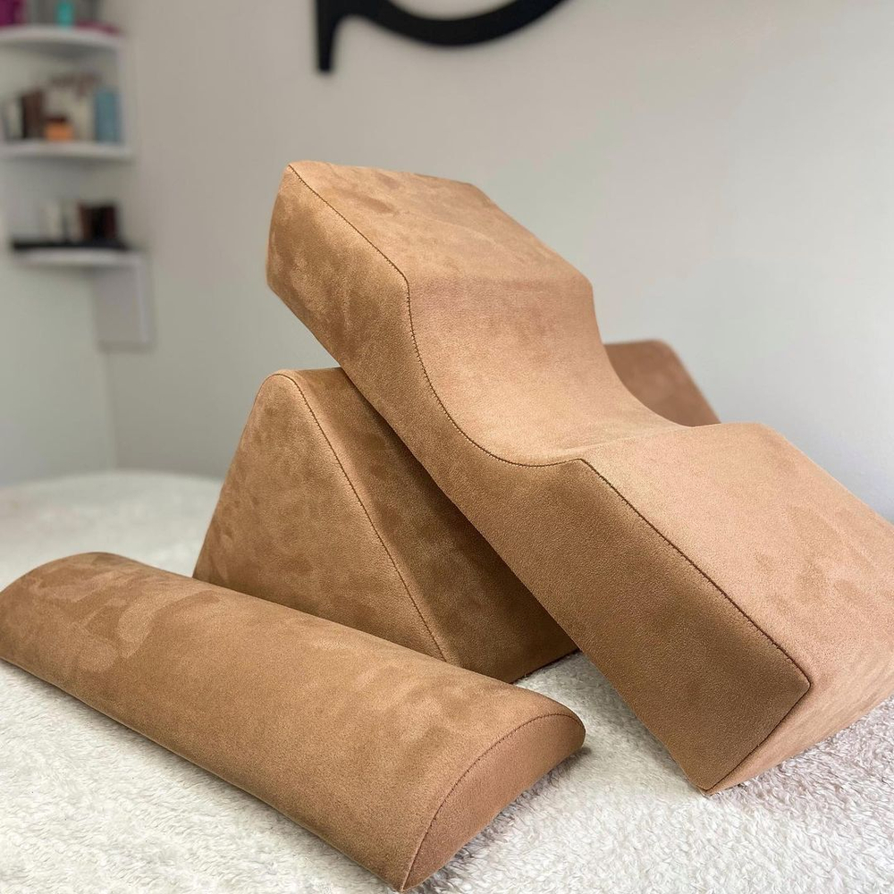 Комплект із трьох подушок для нарощування вій