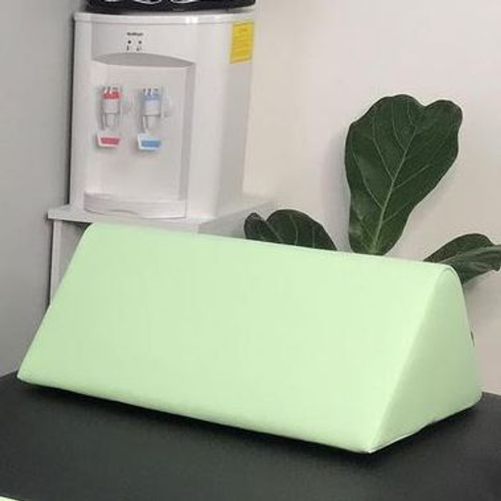 Подушка под колени клиента для наращивания ресниц