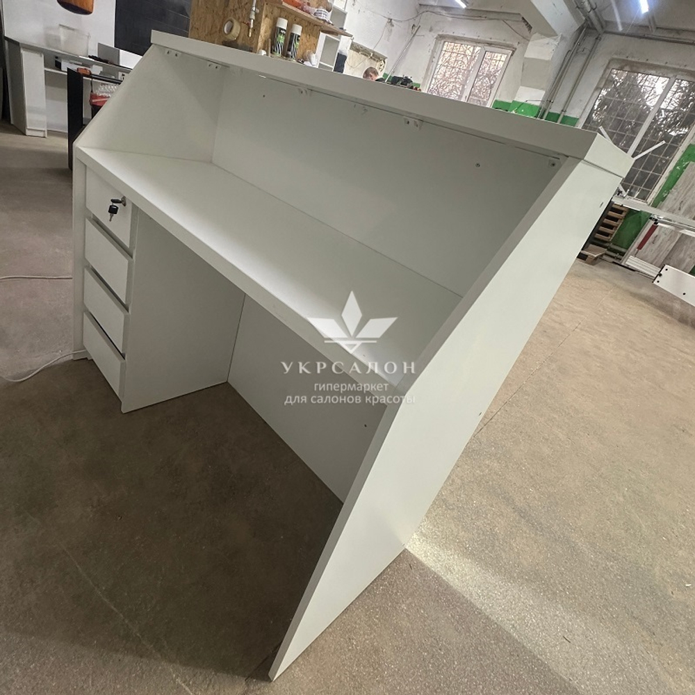 Стойка администратора PEC-02