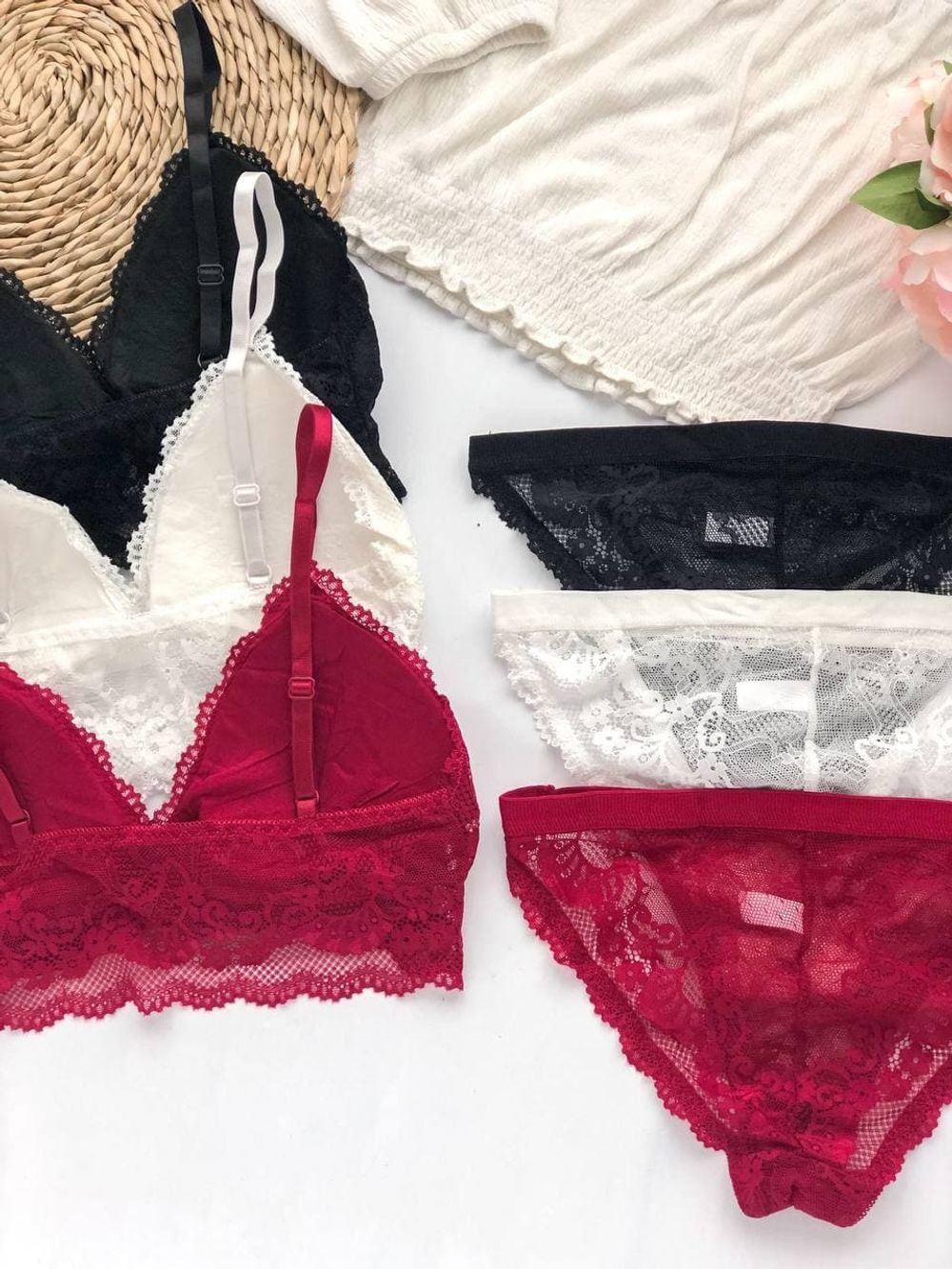 Ажурний комплект з переплетом