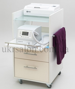 Косметологическая тележка Latonna