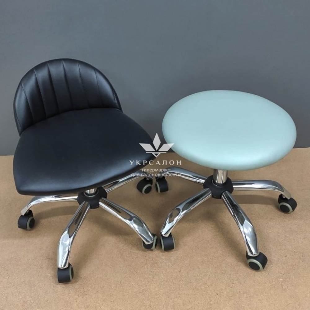 Стульчик для педикюра Rior