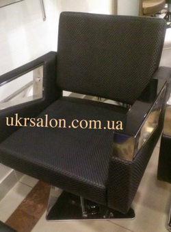 Парикмахерское кресло ZD-368