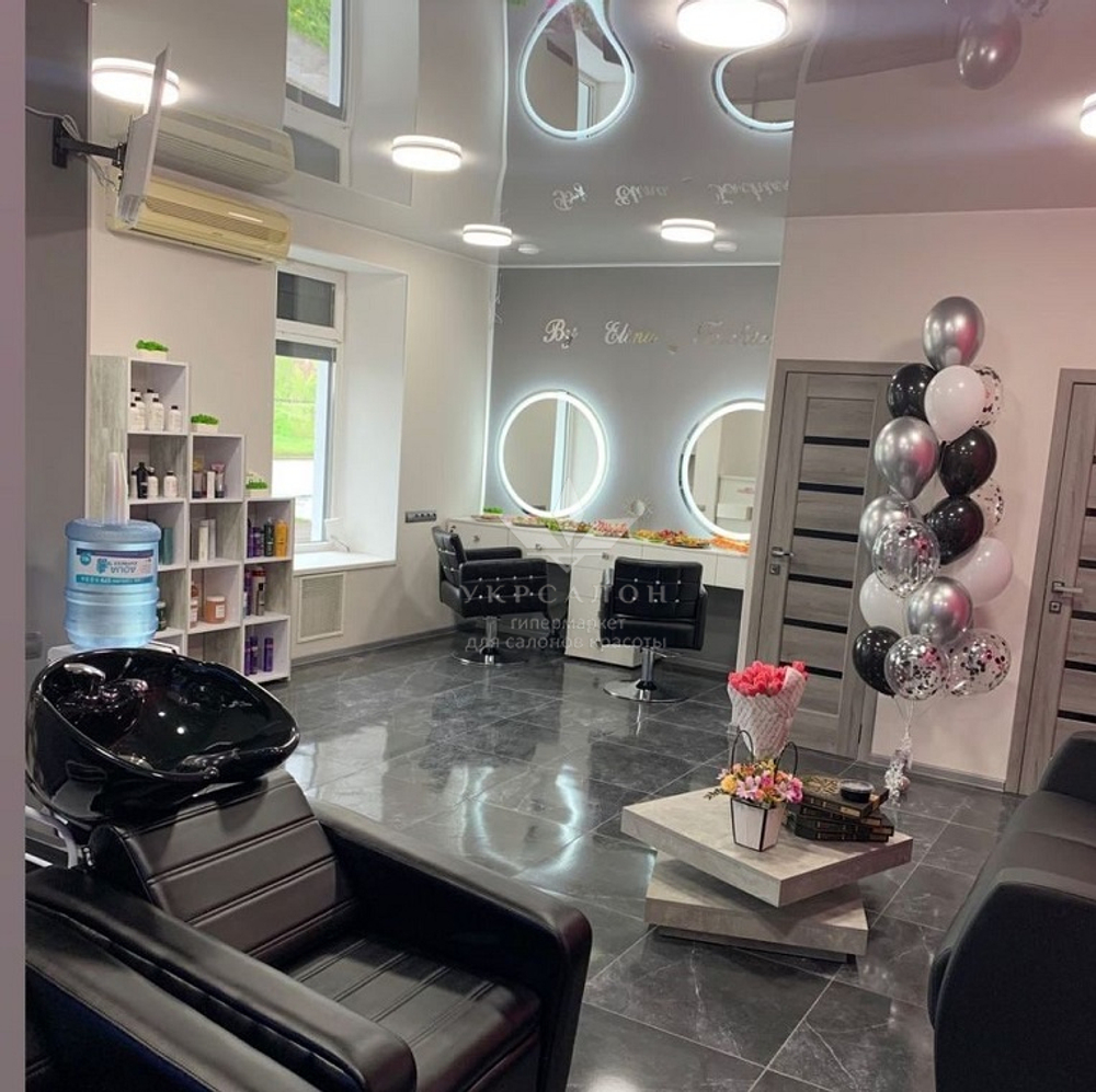 Парикмахерское кресло Assist