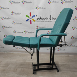 Педикюрне крісло Tertio Black