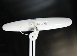 Настільна світлодіодна безтіньова лампа Global Fashion 9501, 24 Вт, біла