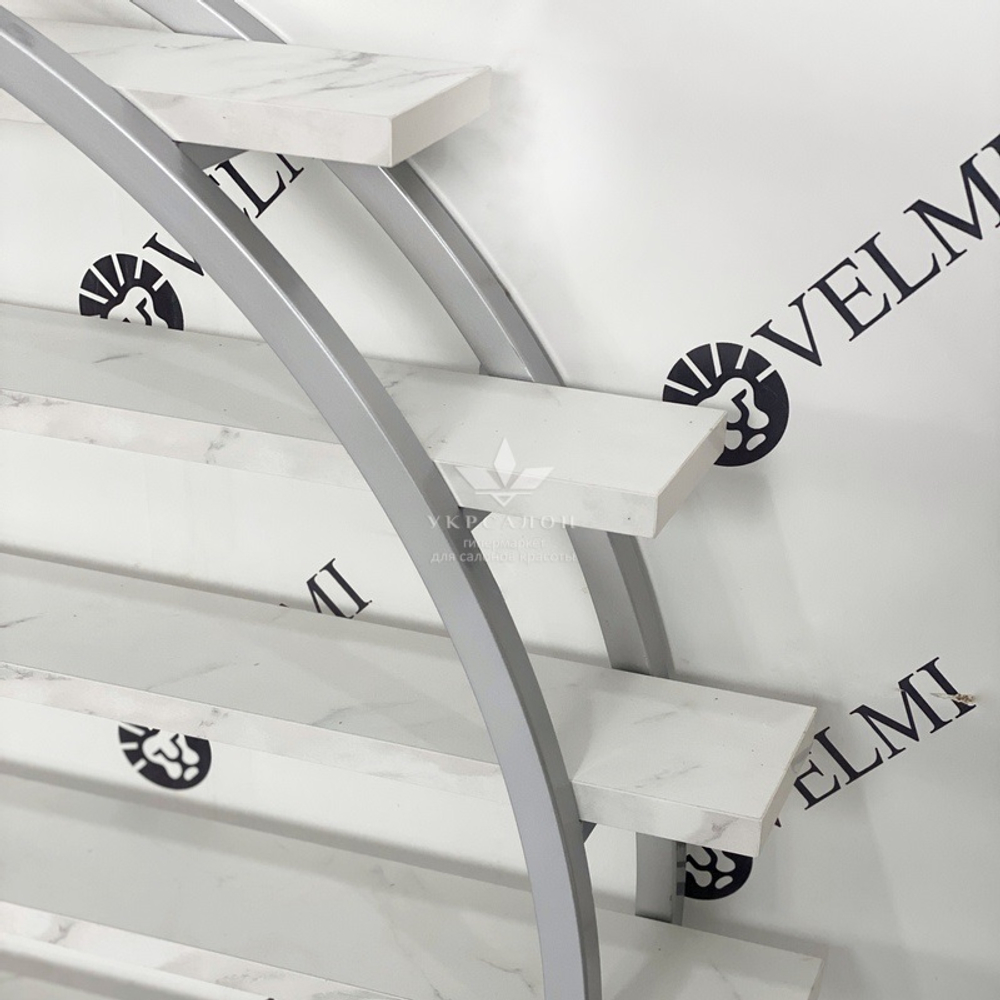 Вітрина для лаків Helios