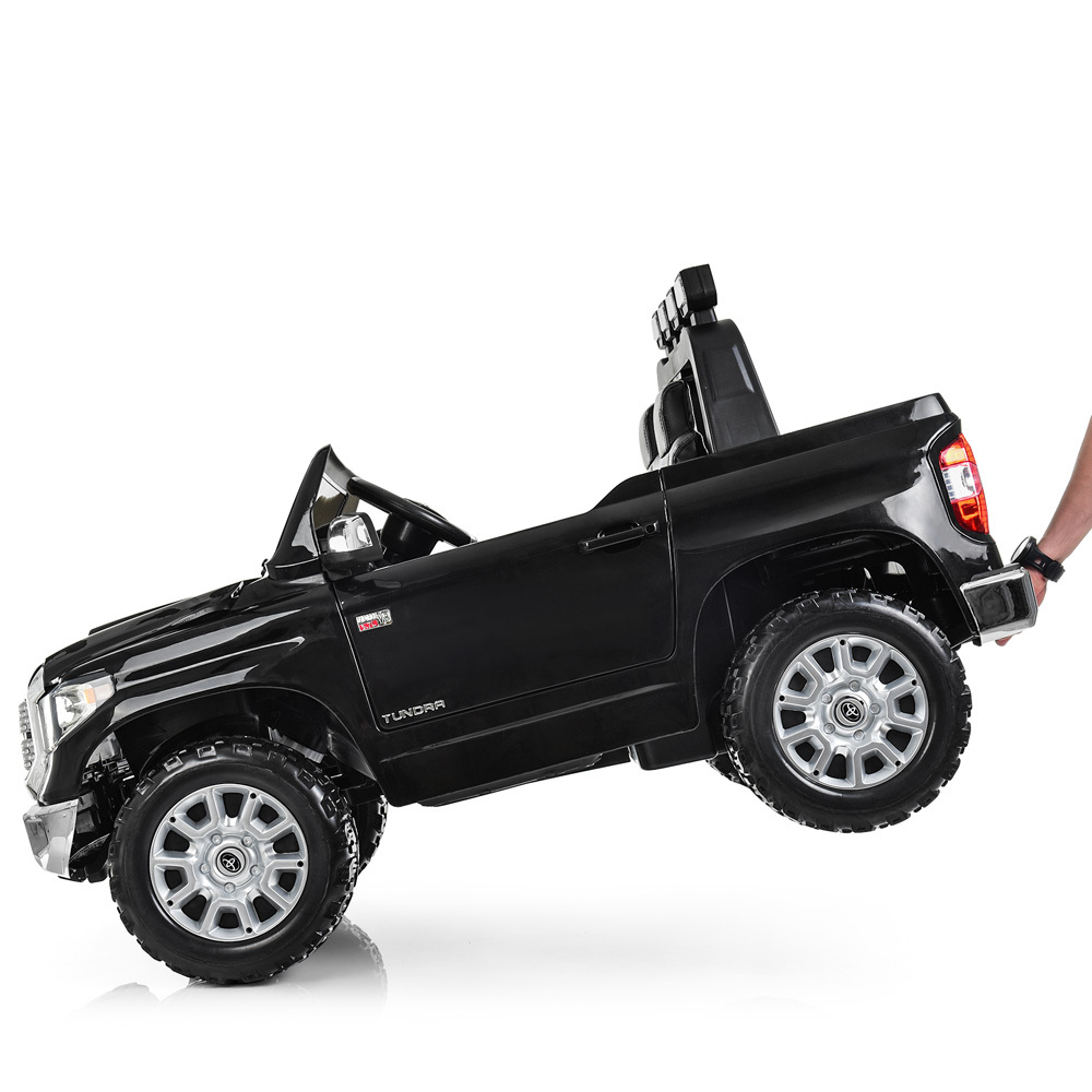 Детский двухместный электромобиль джип внедорожник Toyota Tundra Bambi JJ2266AEBLR