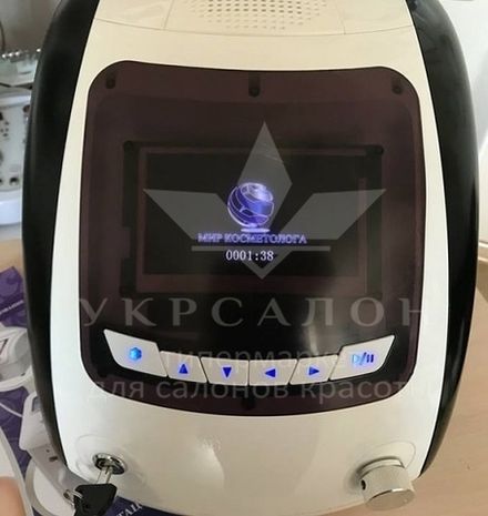 Багатофункціональний апарат кавітації і RF-ліфтингу S-01