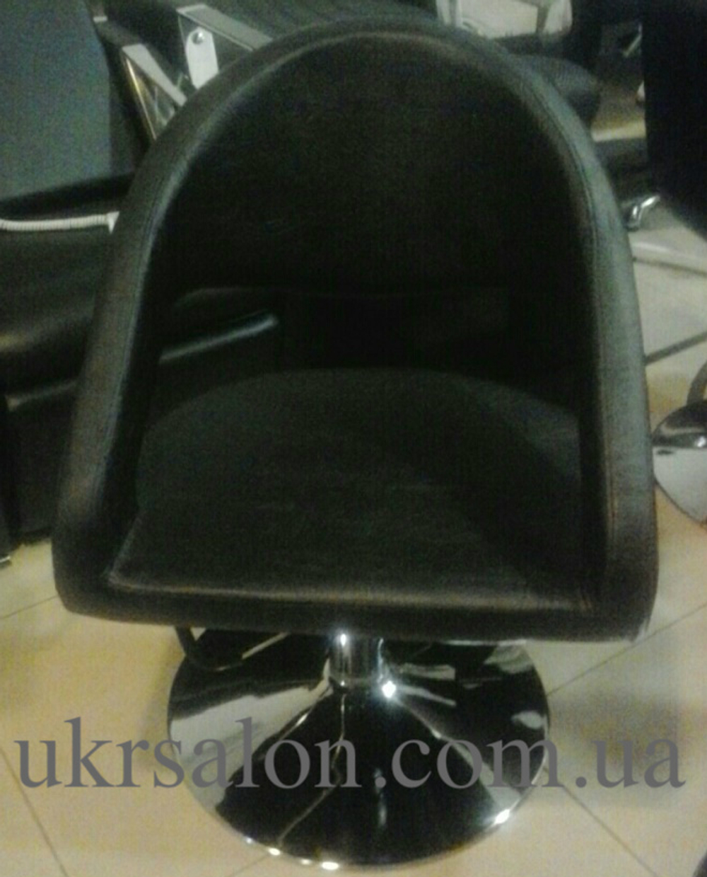 Парикмахерское кресло A069