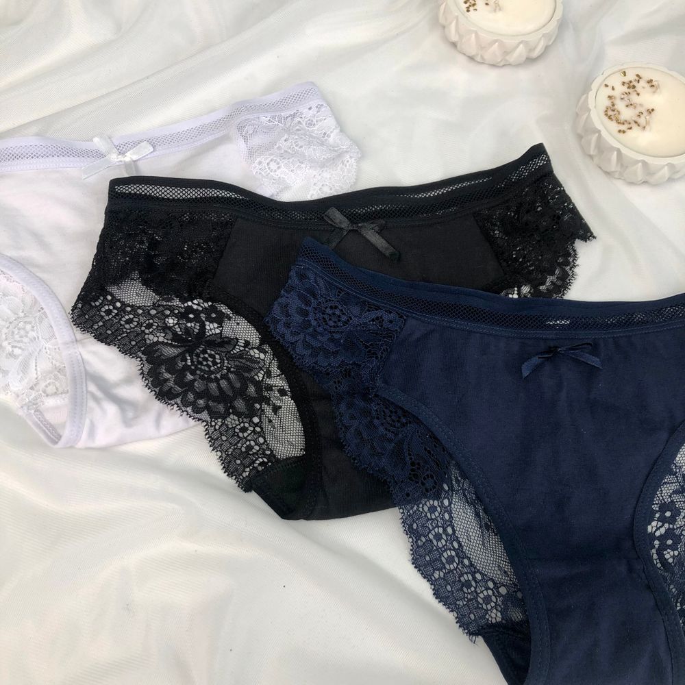 Сліпи з мереживом