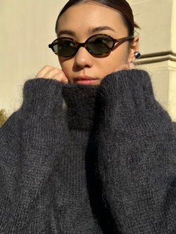 Cloudy sweater Fashion Box