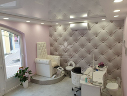 Педикюрное крісло трон ice queen