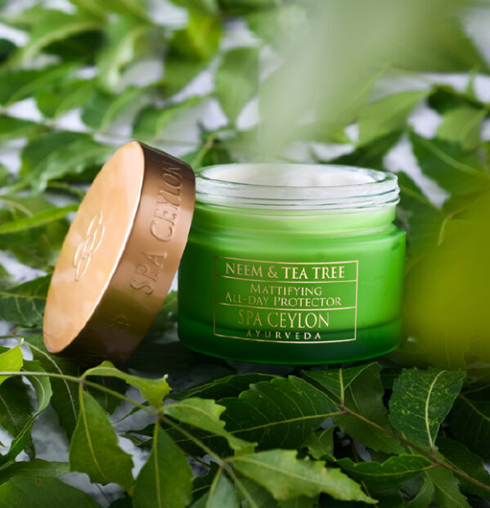Денний крем протектор для жирної та проблемної шкіри SPF5 Маргоза та чайне дерево 100 г, SPA Ceylon