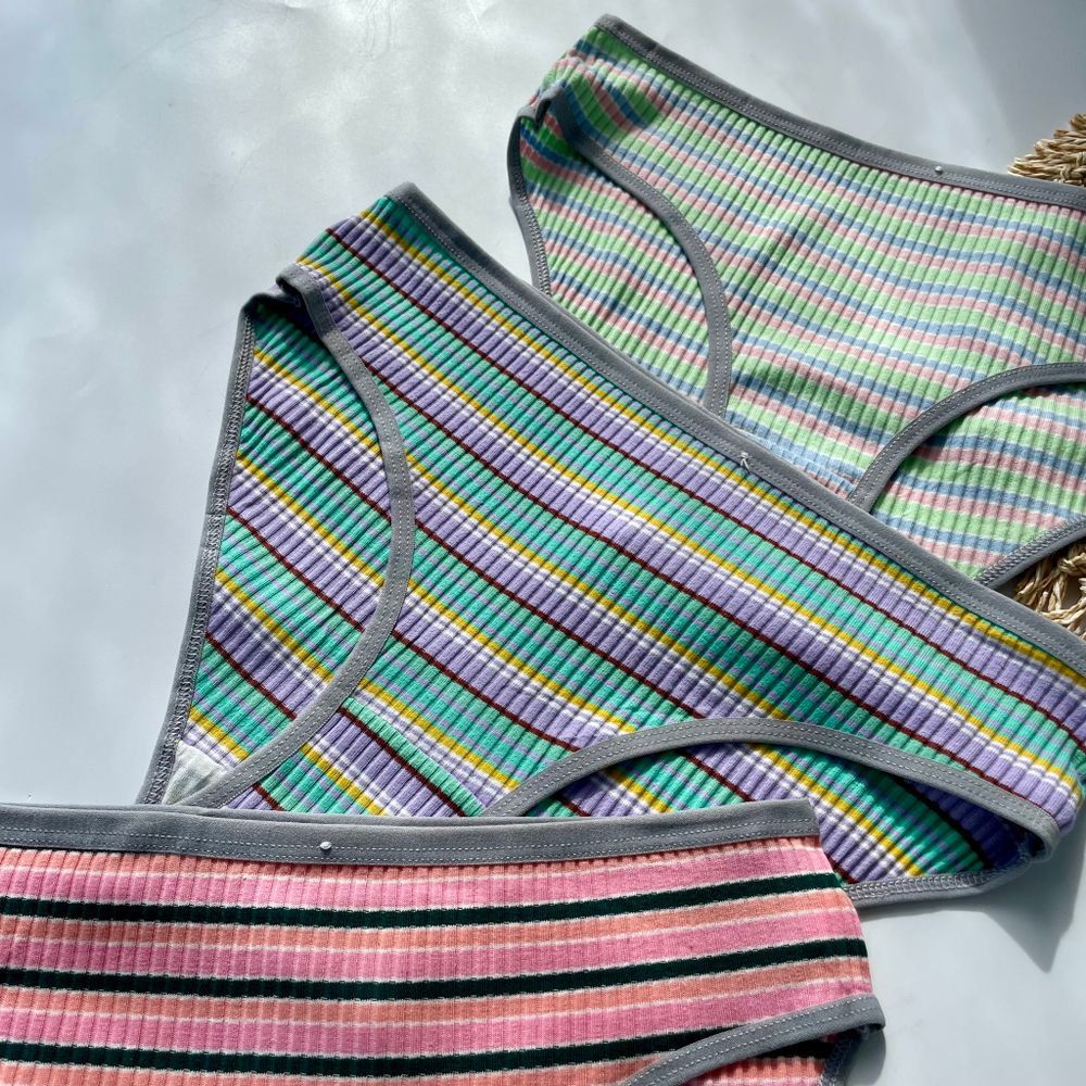 Сліпи в смужку