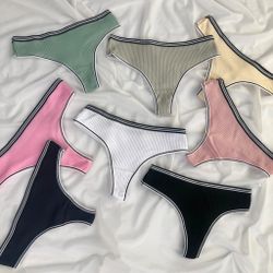 Стрінги в рубчик