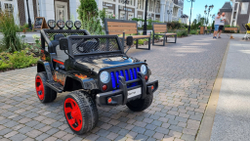 Дитячий електромобіль Jeep 4WD "WeKids Cars"