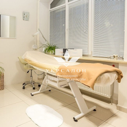 Кушетка косметологическая 202