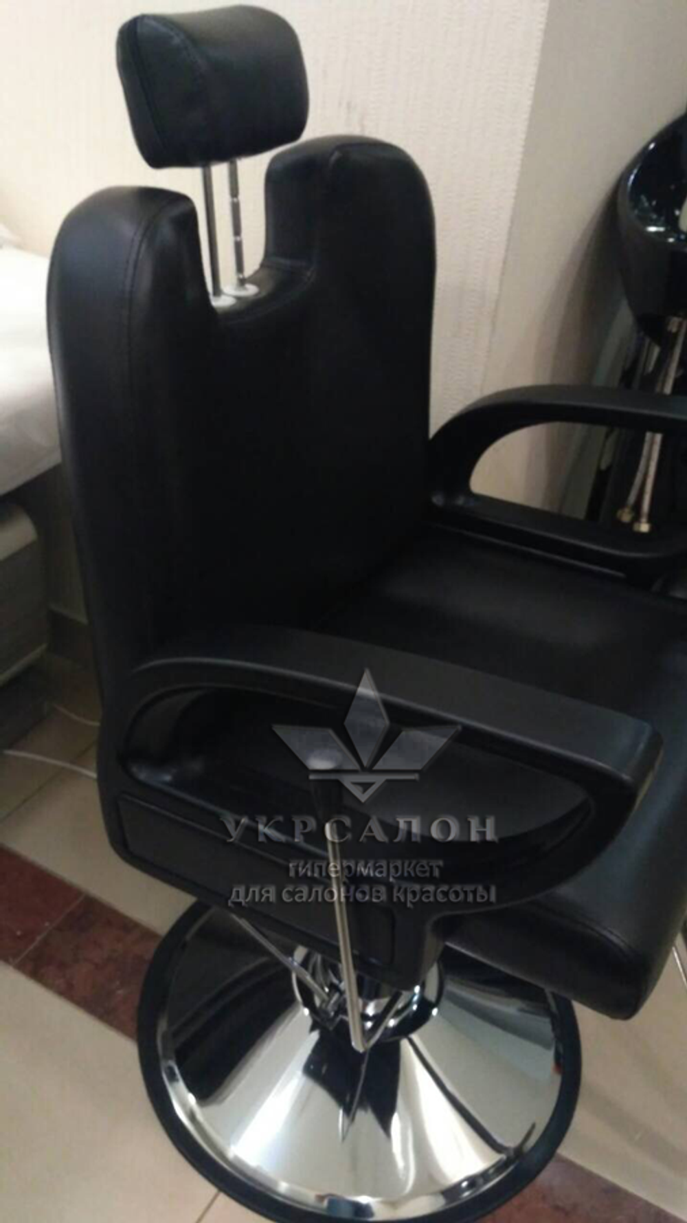 Парикмахерское кресло Barber ZD-302B