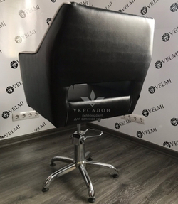 Парикмахерское кресло ALISON