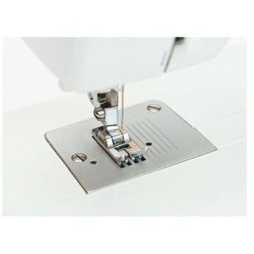 Швейна машина MINERVA F819B