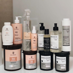 Вода косметическая Gloria Monochrome