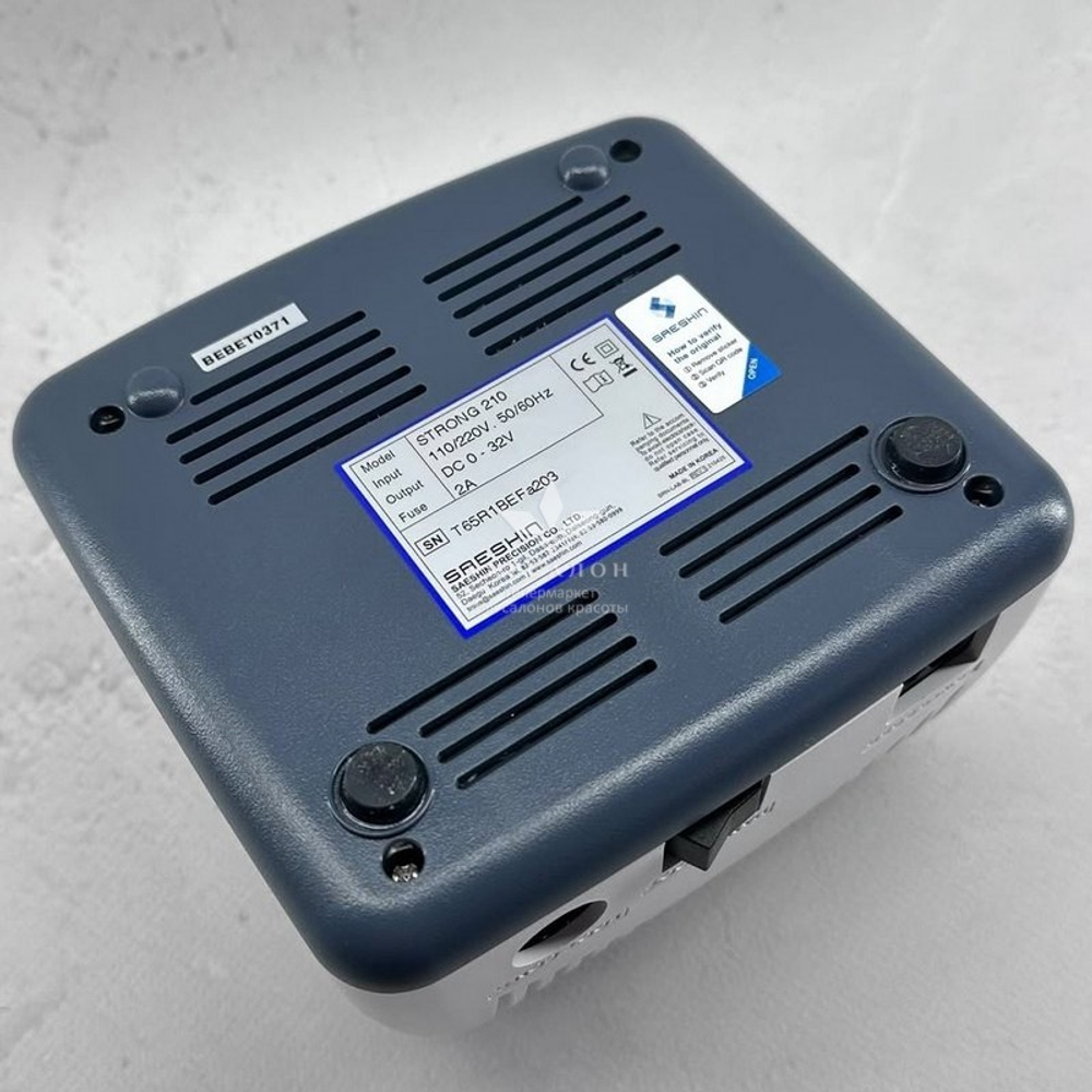 Фрезер для манікюру та педикюру Strong 210/105LN (оригінал)