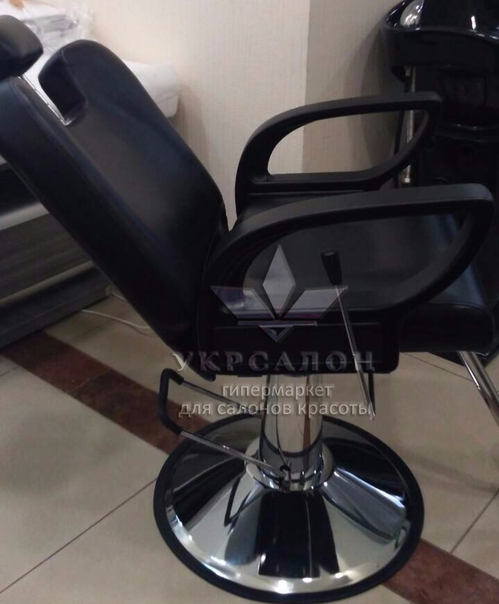 Парикмахерское кресло Barber ZD-302B