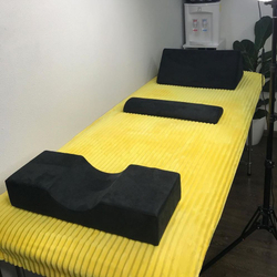 Комплект із трьох подушок для нарощування вій