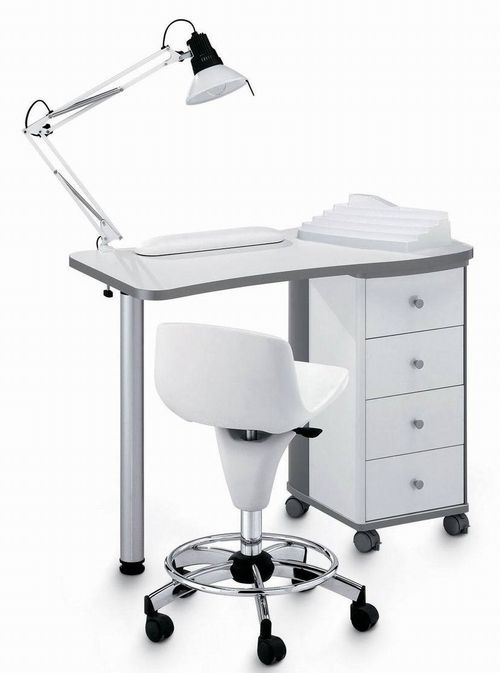 Маникюрный стол Vena