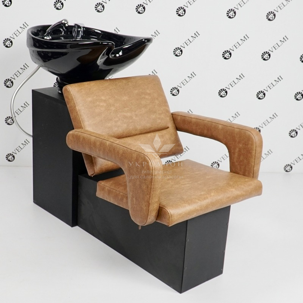 Комплект парикмахерской мебели Flamingo