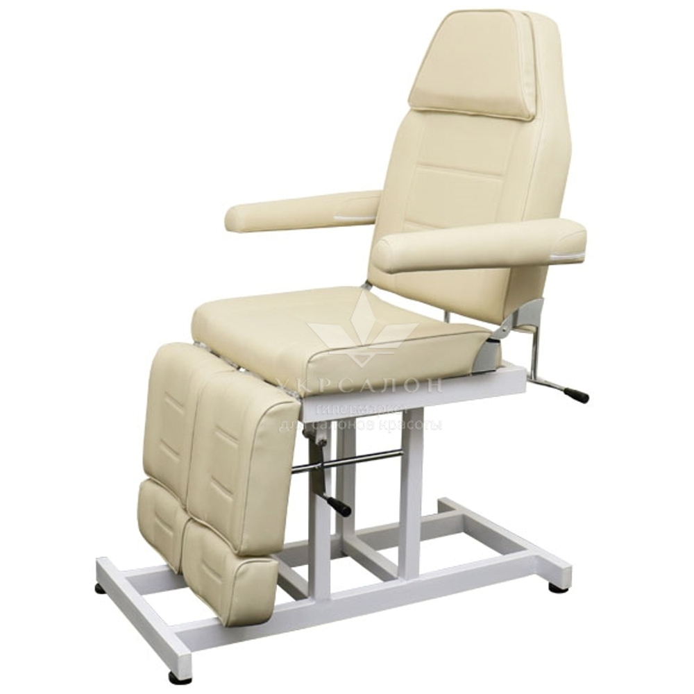 Педикюрно-косметологическая кушетка 246T