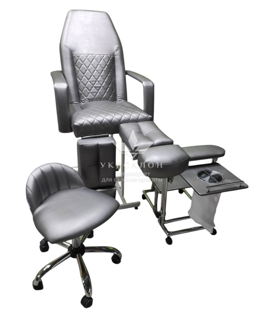 Педикюрное кресло с подставкой и вытяжкой Tertio, клином и стульчиком