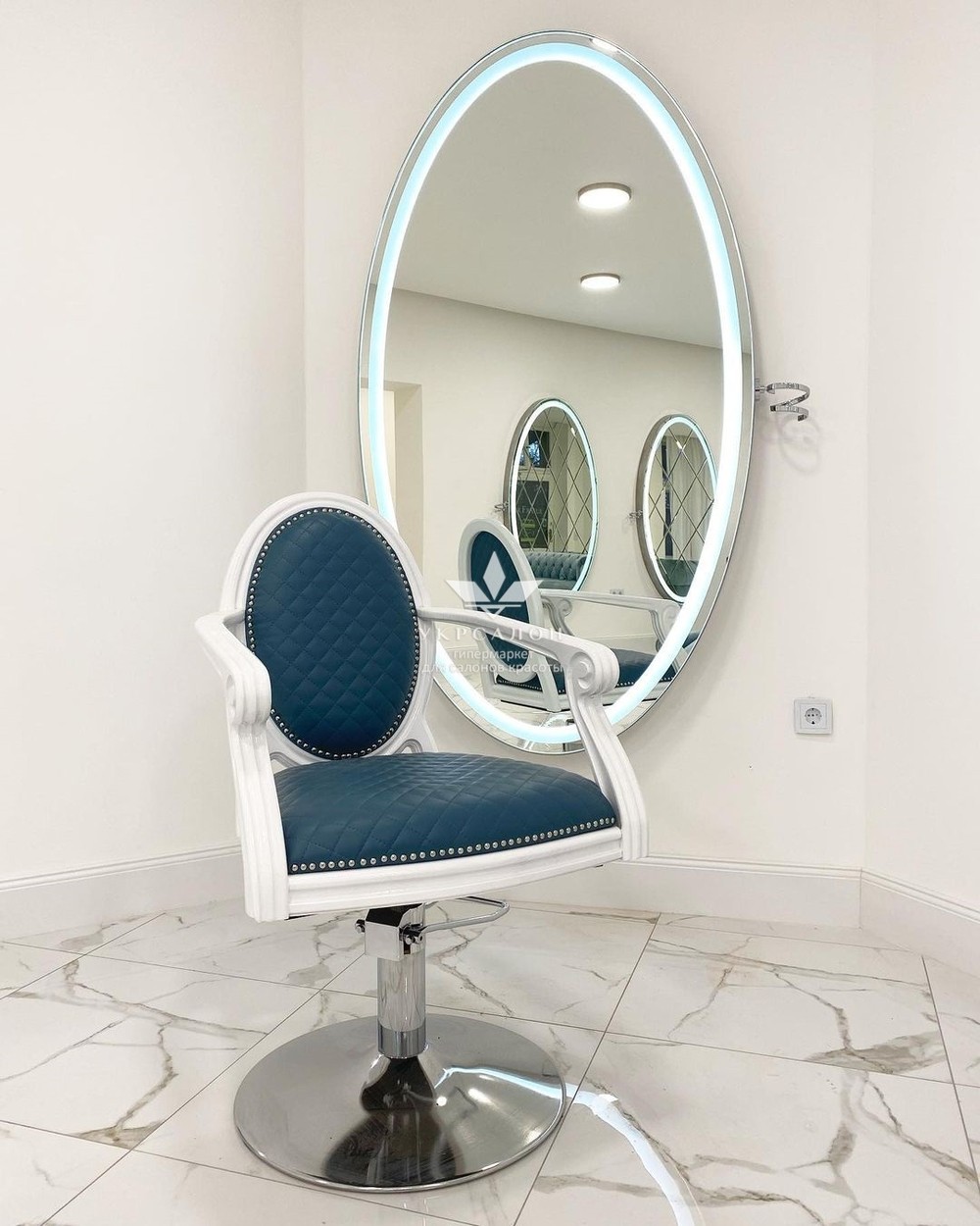 Комплект перукарських меблів mozart white