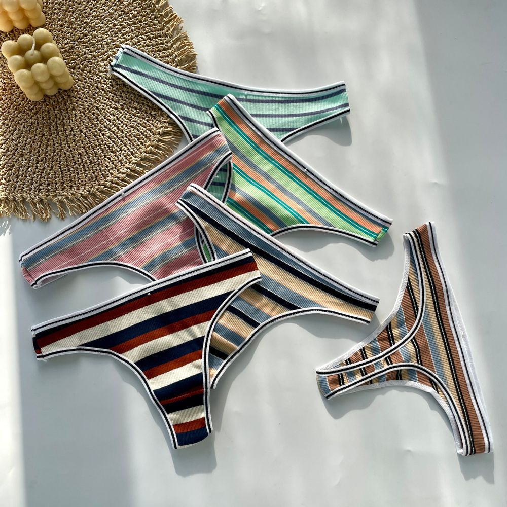 Стрінги в смужку