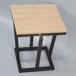 Столик для клієнтів 047