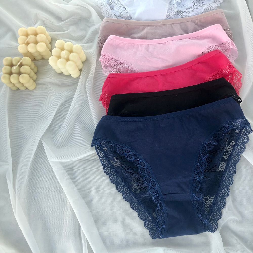 Сліпи з мереживом