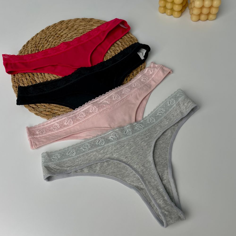 Класичні зручні стрінги