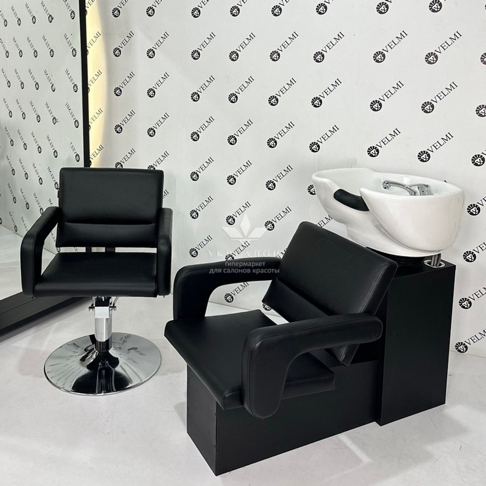 Комплект перукарських меблів Flamingo на диску